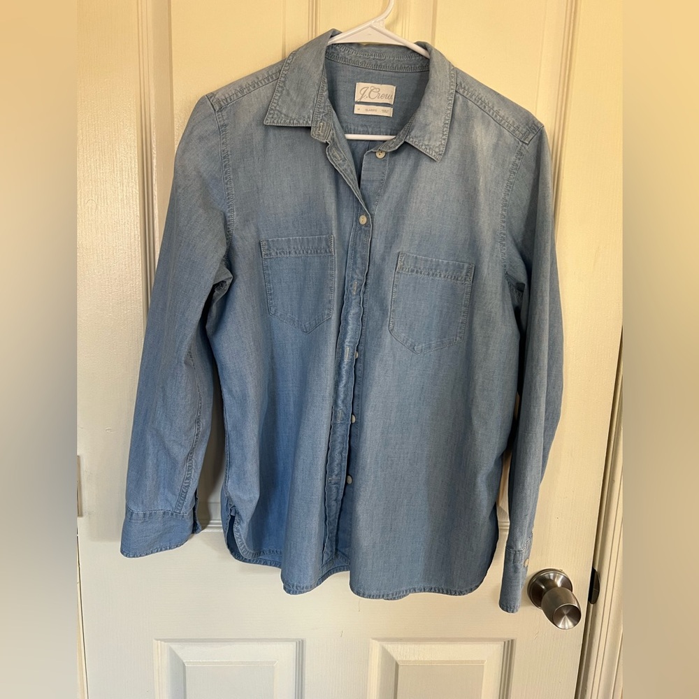 J.Crew Chambray Button Down Shirt Classic Fit Light Wash Size 14